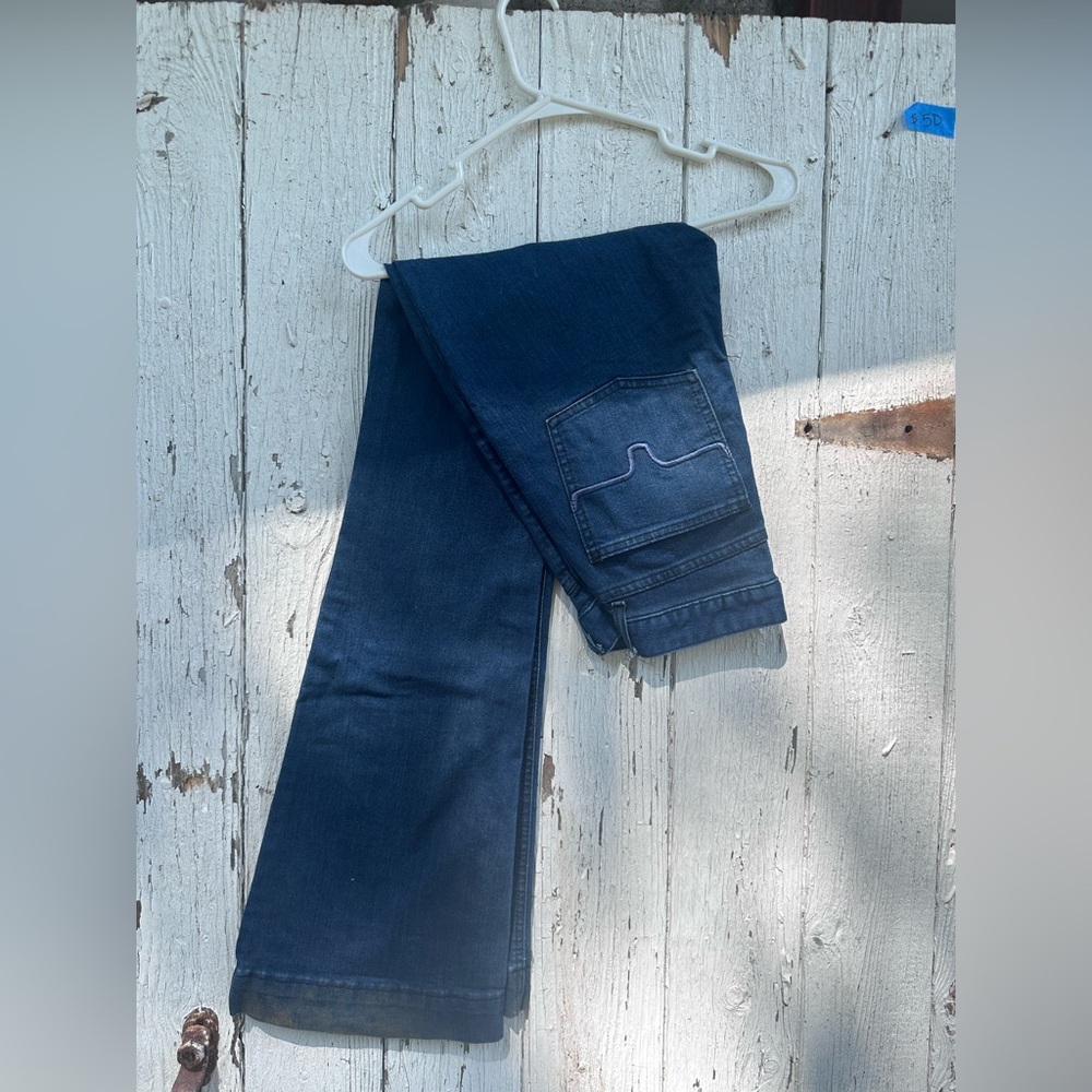 Kimes Ranch Lola
Size 2
32L
Worn twice.